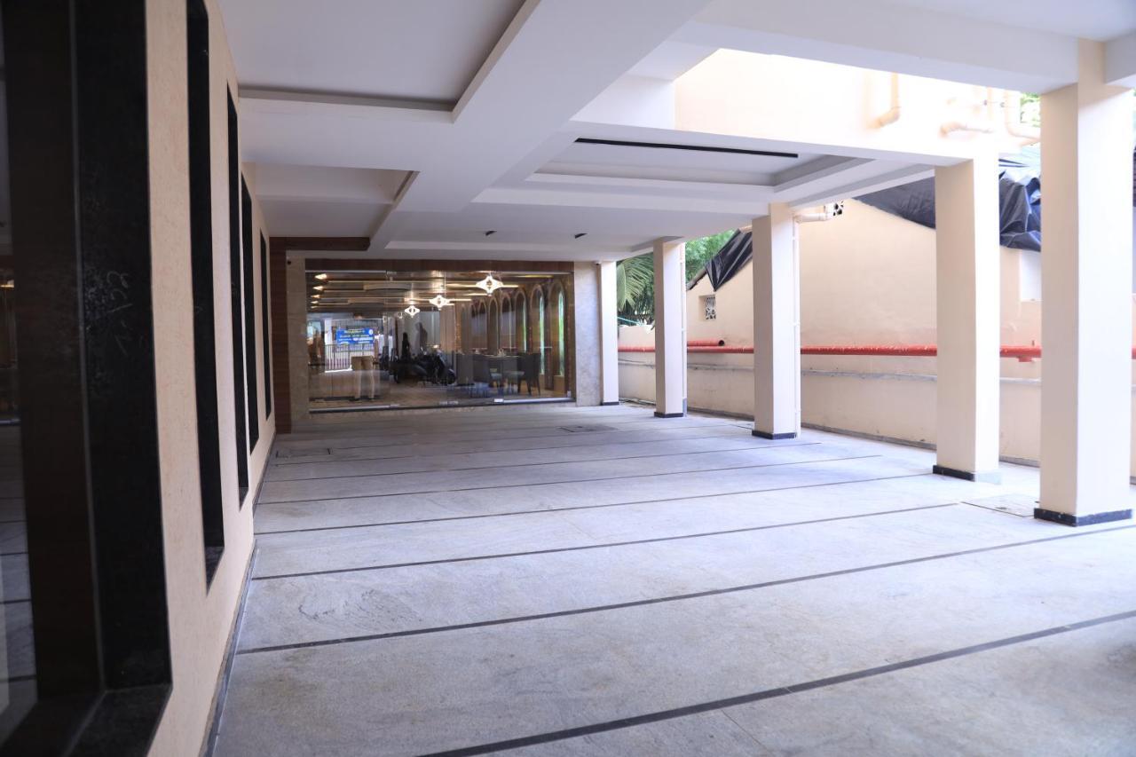Kings Bury Inn Kumbakonam Exterior foto