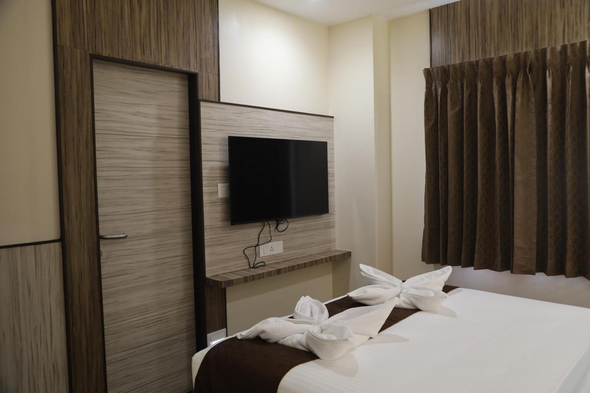 Kings Bury Inn Kumbakonam Exterior foto